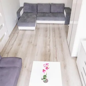 Al-dom Izi Apartament Kołobrzeg